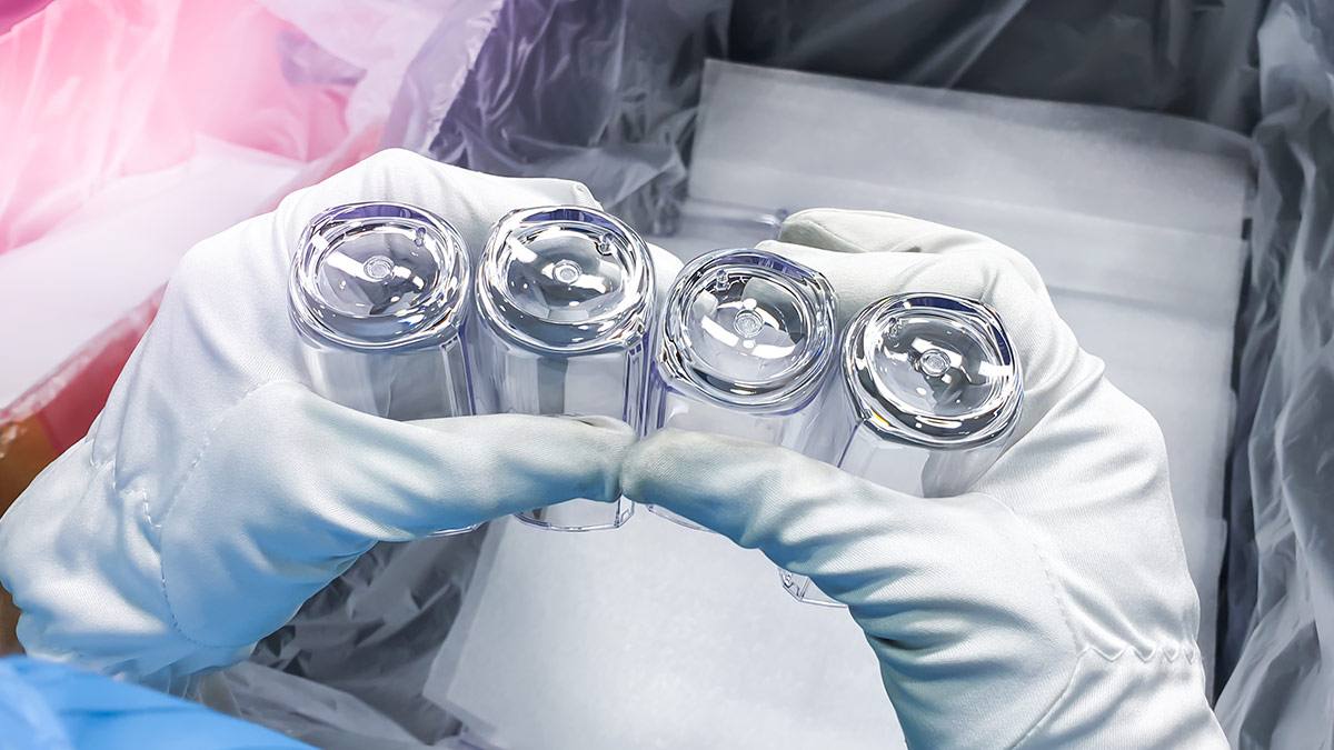 Injection molding | EC International Group